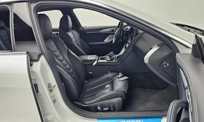 BMW 8-Series