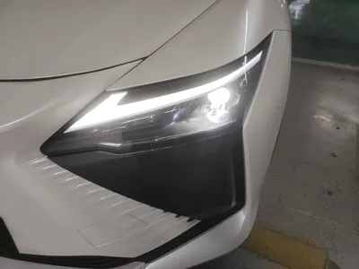 Lexus RZ