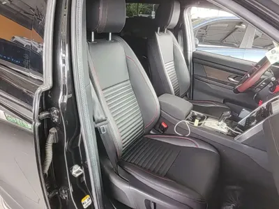 Land Rover Discovery Sport Hybrid