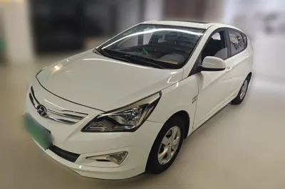 Hyundai Verna Ray