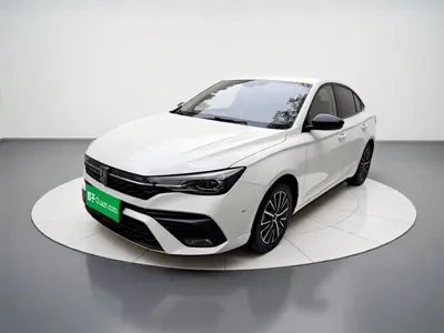 Roewe i5