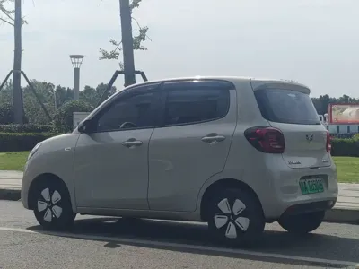 Wuling MINIEV