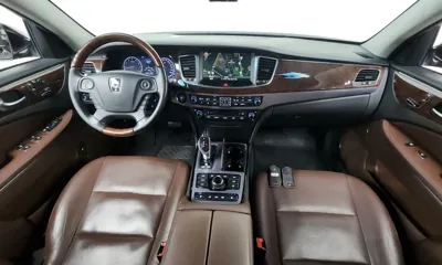 Hyundai Equus