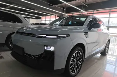 Leapmotor B10