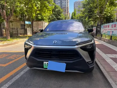 Nio ES8