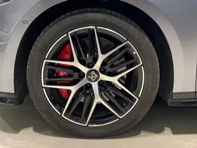 BYD 汉L