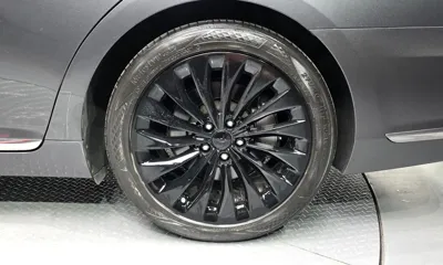 Genesis EQ900