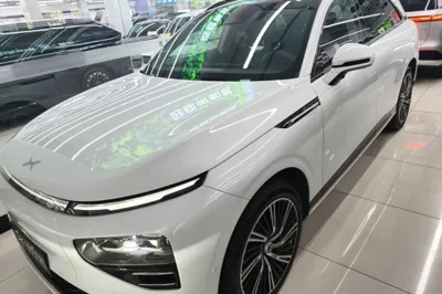 Xpeng G9
