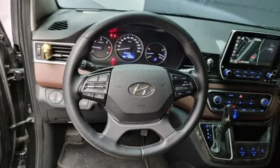 Hyundai Starex