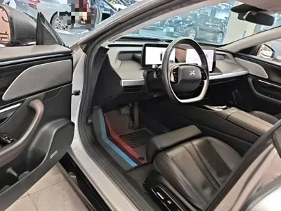 Xpeng P7