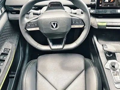 Changan UNI-V