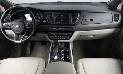 Kia Canival