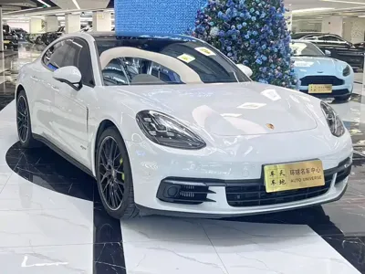Porsche Panamera Hybrid