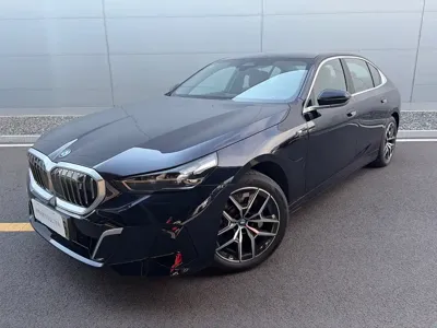 BMW i5