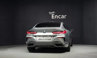 BMW 8-Series