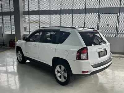 Jeep Compass (Import)