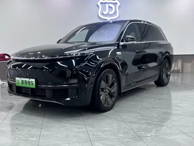 Li Auto Li L8