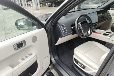 Li Auto L9