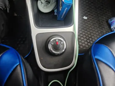 Venucia e30