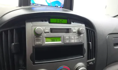 Hyundai Starex