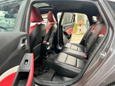 MG MG5