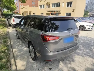 Buick GL6