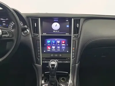 Infiniti Q50L