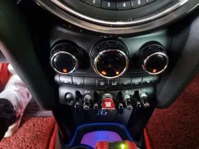 MINI Cooper Convertible