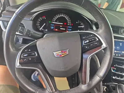 Cadillac XTS