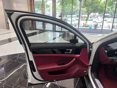 Porsche Panamera Hybrid