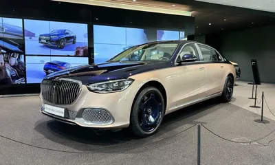 Mercedes-Benz S-Class