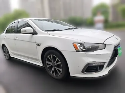 Mitsubishi Lancer EX