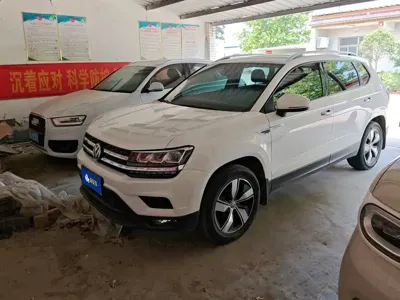 Volkswagen Tharu
