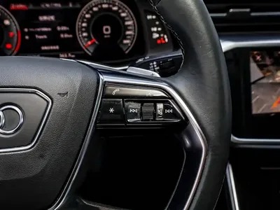 Audi A7L
