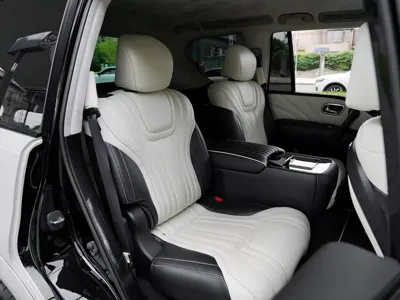 Infiniti QX80