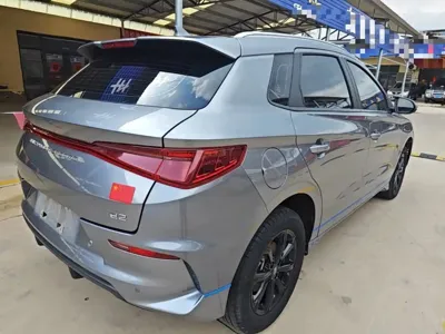 BYD e2