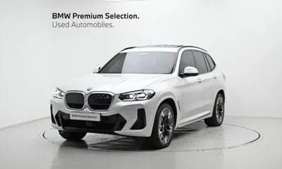 BMW iX3