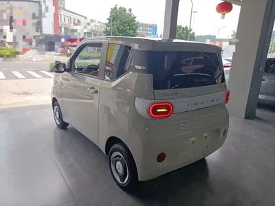 Wuling MINIEV