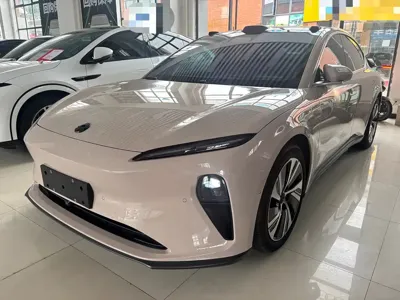 Nio ET5