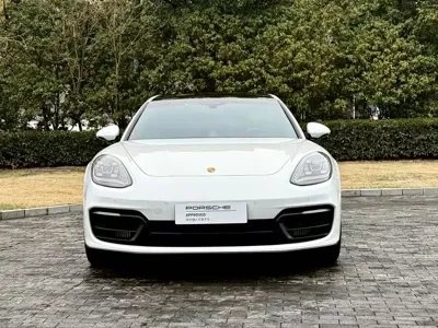Porsche Panamera Hybrid