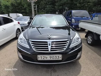 Hyundai Equus