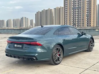 Audi A7L