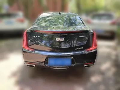 Cadillac XTS