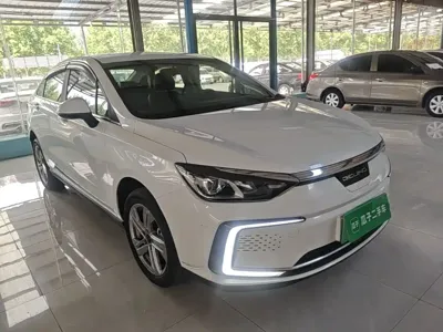 BAIC EU5