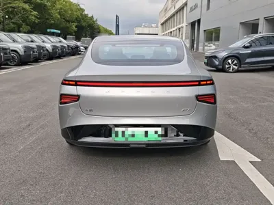 Xpeng P7