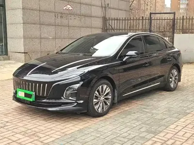 Hongqi Hongqi E-QM5