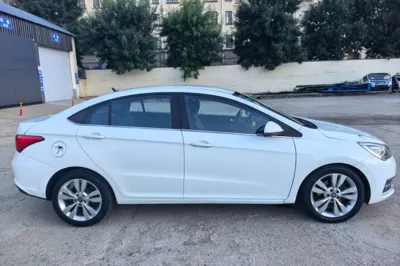 Chery Arrizo 5