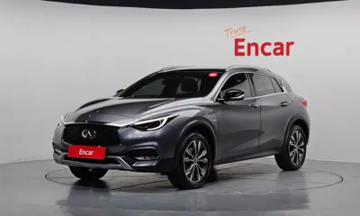 Infiniti QX30