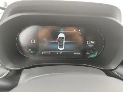 Roewe i5