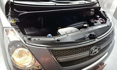 Hyundai Starex